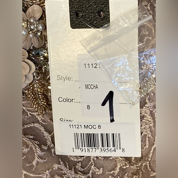 NWT MacDuggal 11121 Mocha Embellished Illusion Long Sleeve A-Line Ball Gown-Sz 8 - Picture 15 of 15